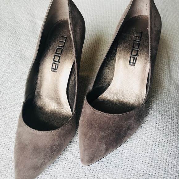 Brand new Moda high heel shoe - Picture 2 of 5